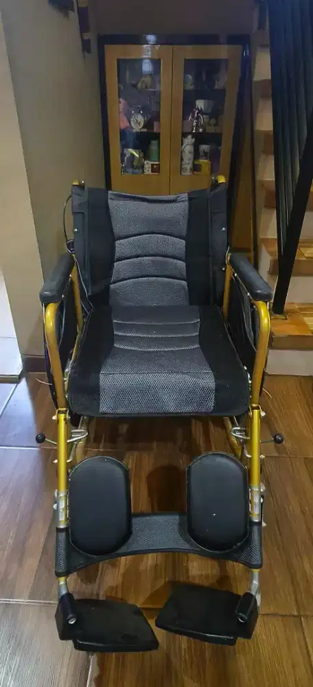 Jual Murah Kursi Roda bekas