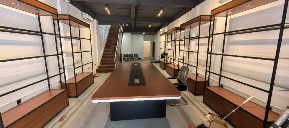 Customer service online dan offline