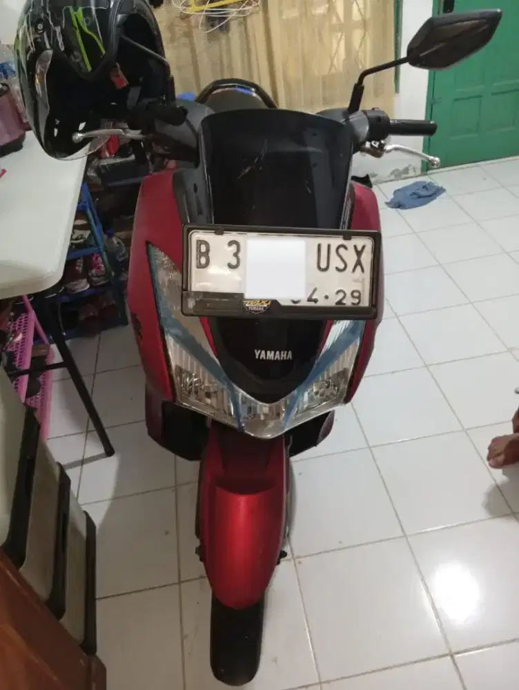 Motor Yamaha Lexi 125cc