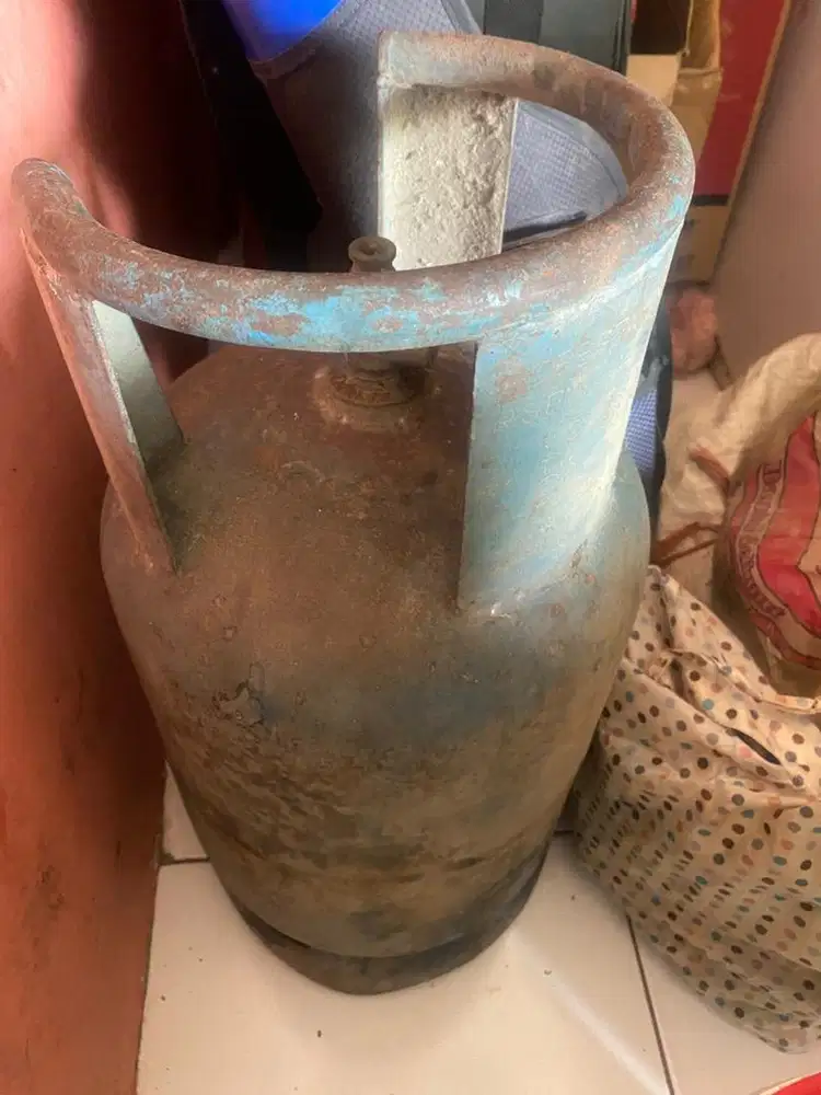 Tabung gas besar nominus