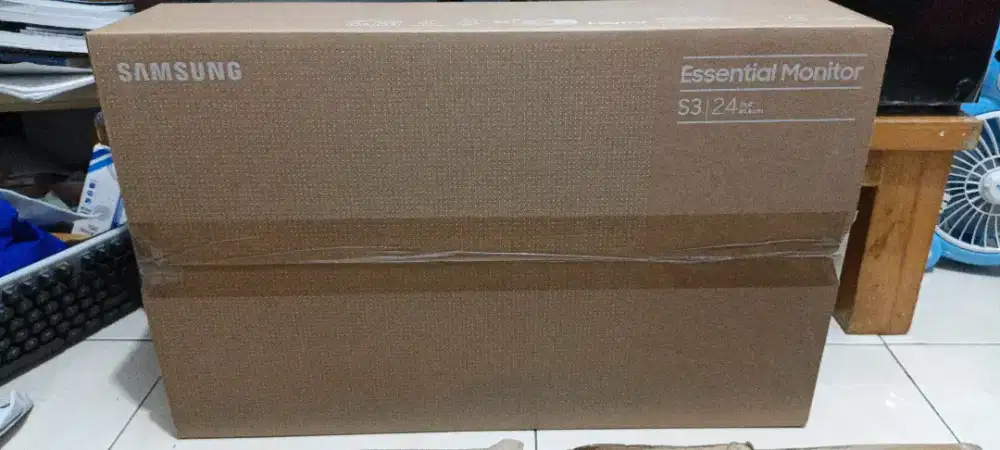 led samsung 24 S24F330EAE