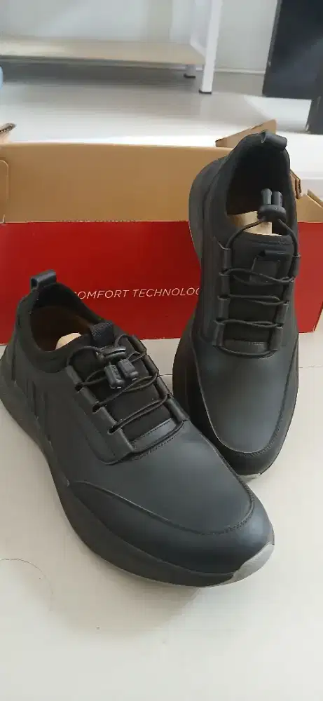 Sepatu Semi Formal Size 44