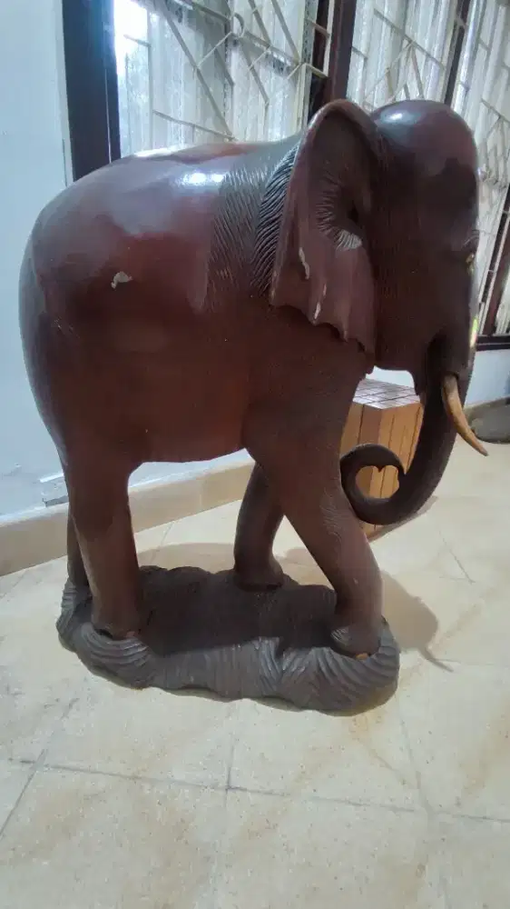 Patung gajah thailand