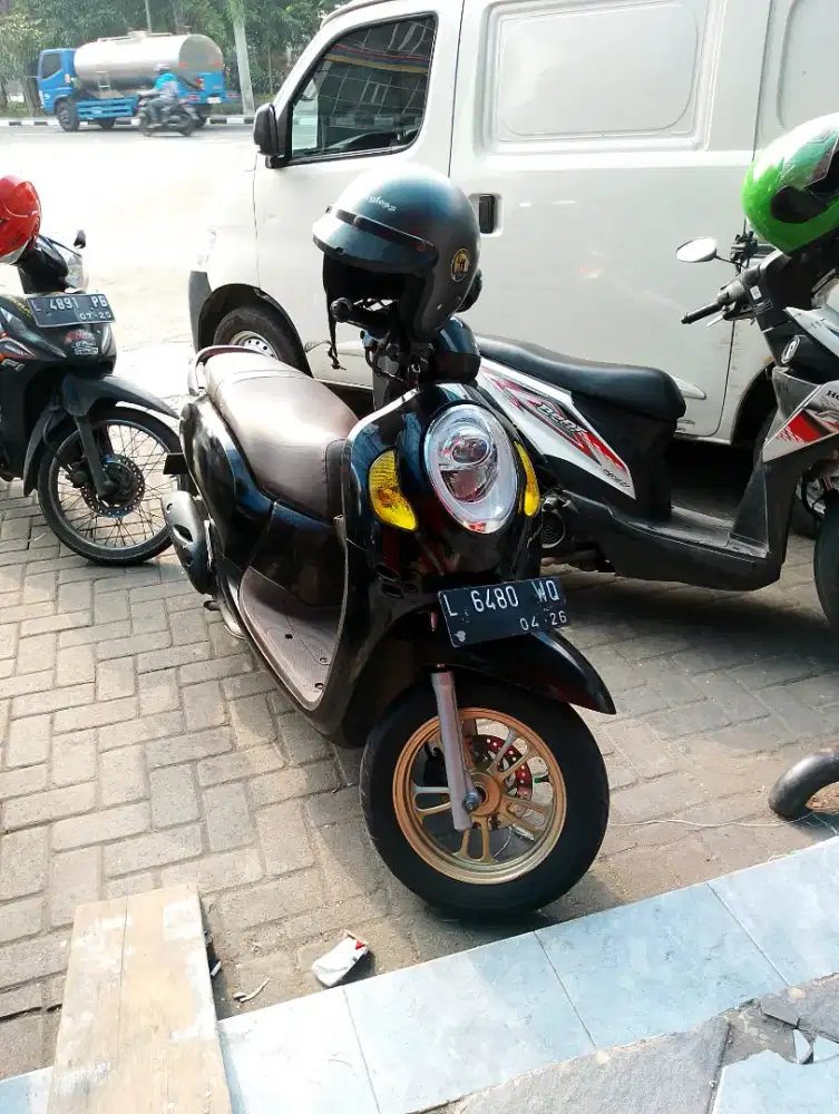 Dijual Atau ditukar tambah Honda Scoopy 2021 Plat L