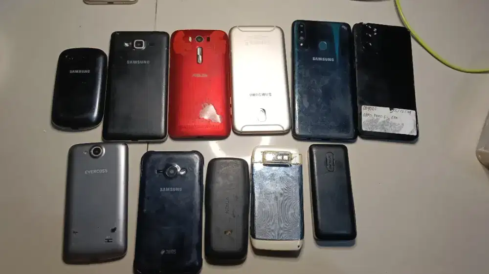 Hp rusak PS rusak kami beliin