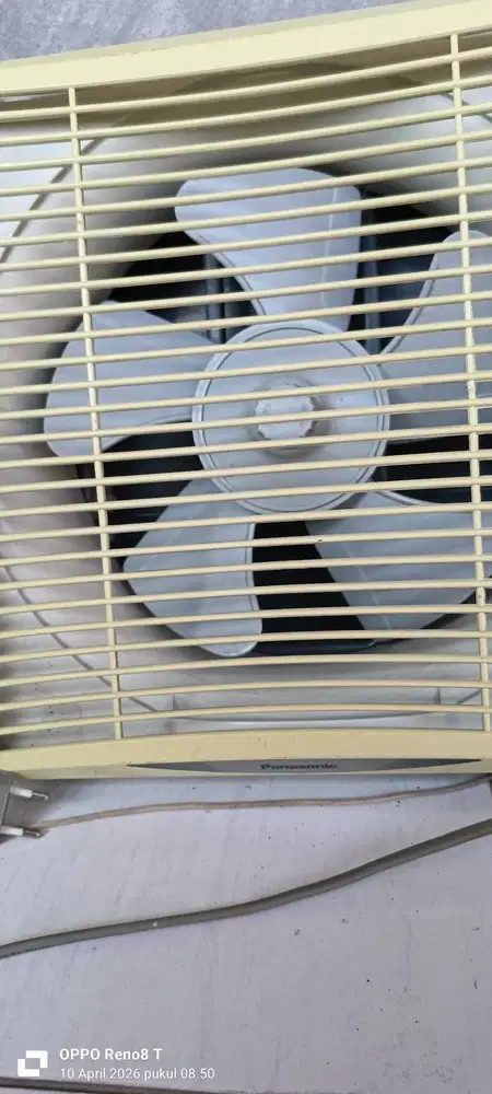 Exhaus fan atau kipas in out