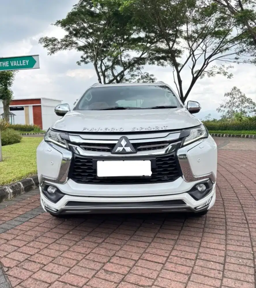 Pajero Sport Dakar 2.4 Solar 2018