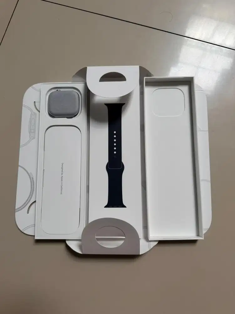 Apple watch series 11 46mm Spacegrey