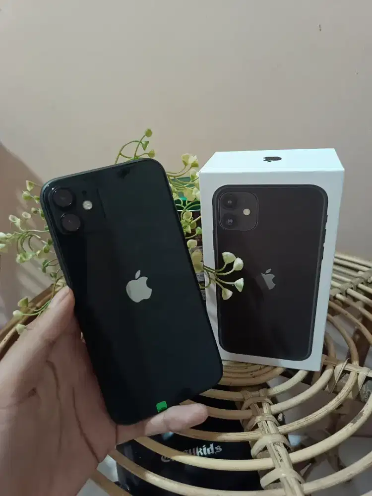 Iphone 11 64gb Alloperator Fullset mulus