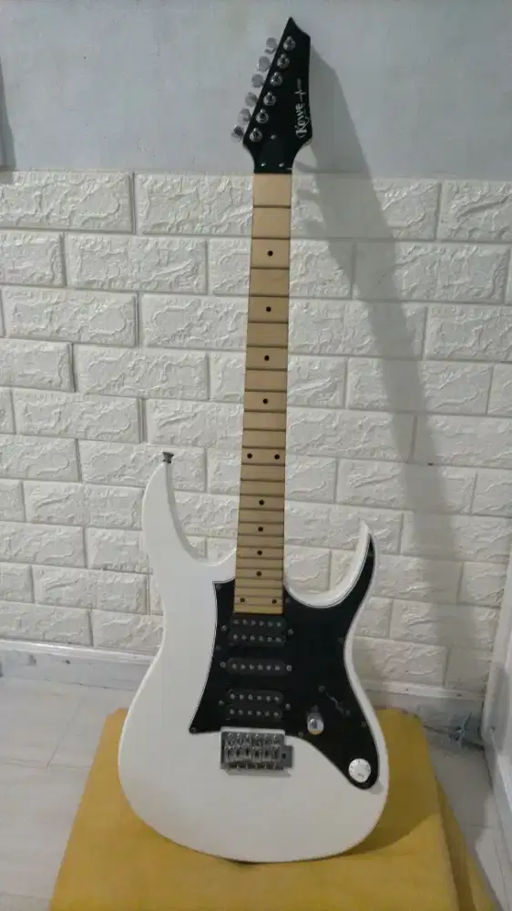 Jual gitar listrik KOWE