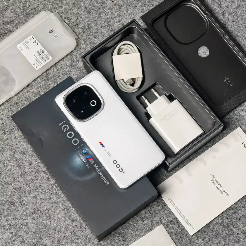 Iqoo 13 Ram 12/256gb fullset