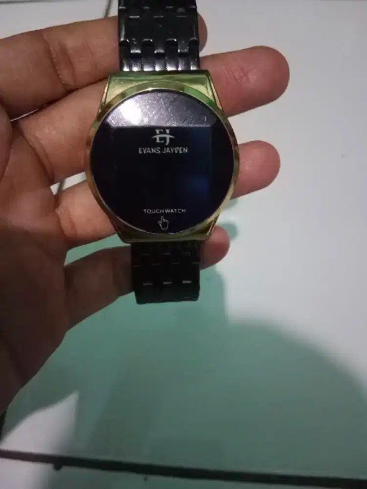 Dijual jam tangan second