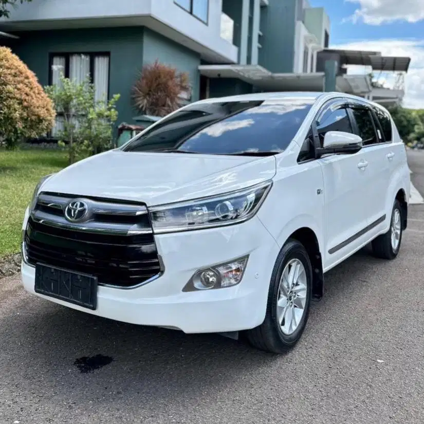(CASH) Toyota Innova V Bensin 2018
