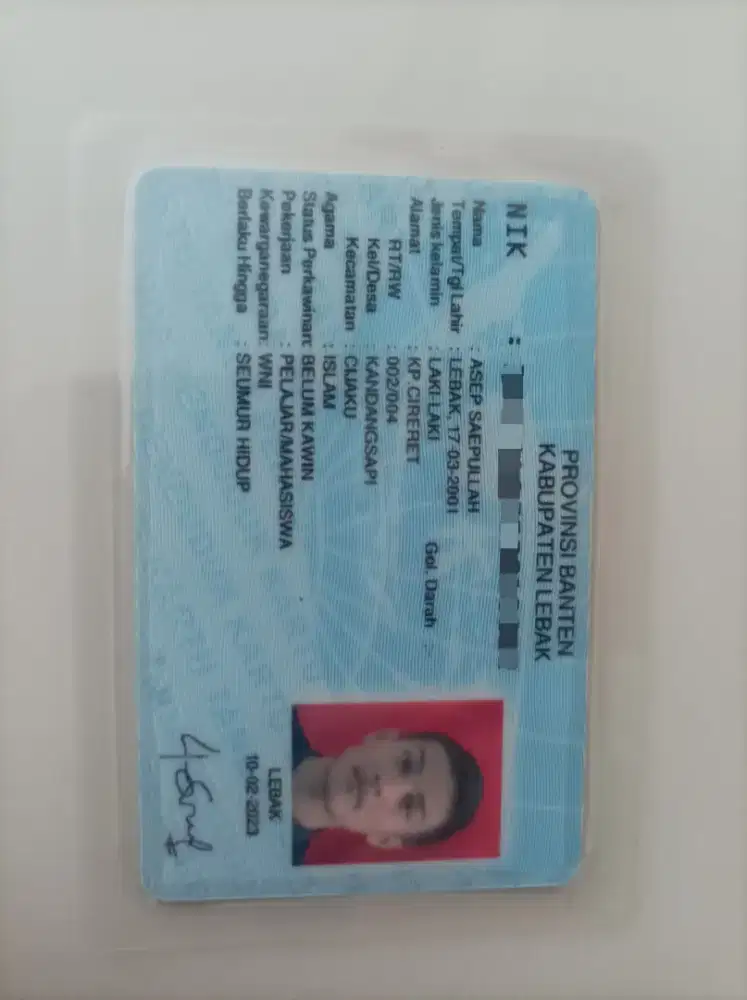 SAYA SEDANG MENCARI PEKERJAAN