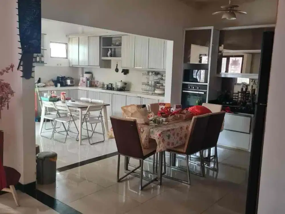 Hunian Premium Lebar 10 di JGC – 5 KT, Asri, Rapi & Dekat AEON Mall