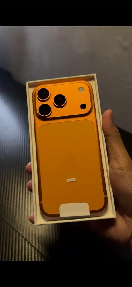 iphone 17 pro 256GB (masi 1 bulan pakai)