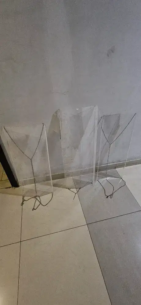 3 pcs Talang AC penahan angin aklirik transparant dengan rantai