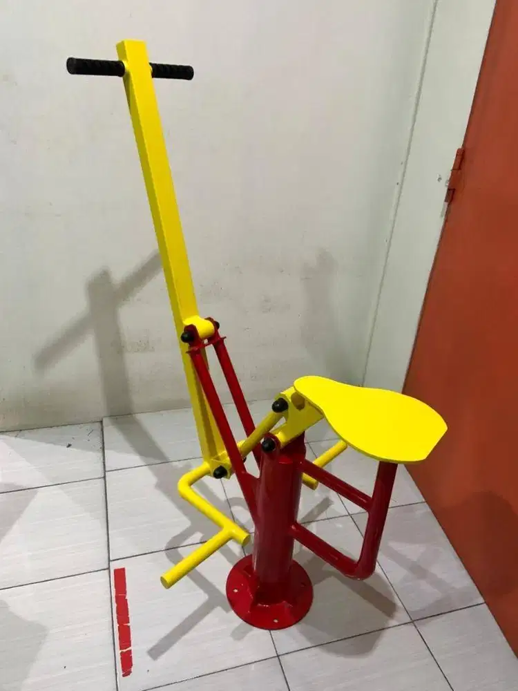 ALAT FITNESS OUTDOOR HORSE RIDER ALAT GYM TAMAN ALAT LATIHAN OTOT KAKI