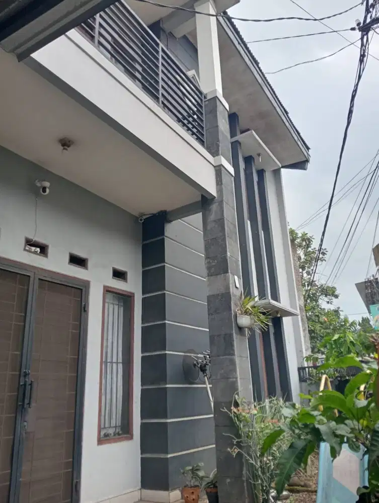 Jual cepat rumah 3 lantai strategis dekat tol pasteur bandung