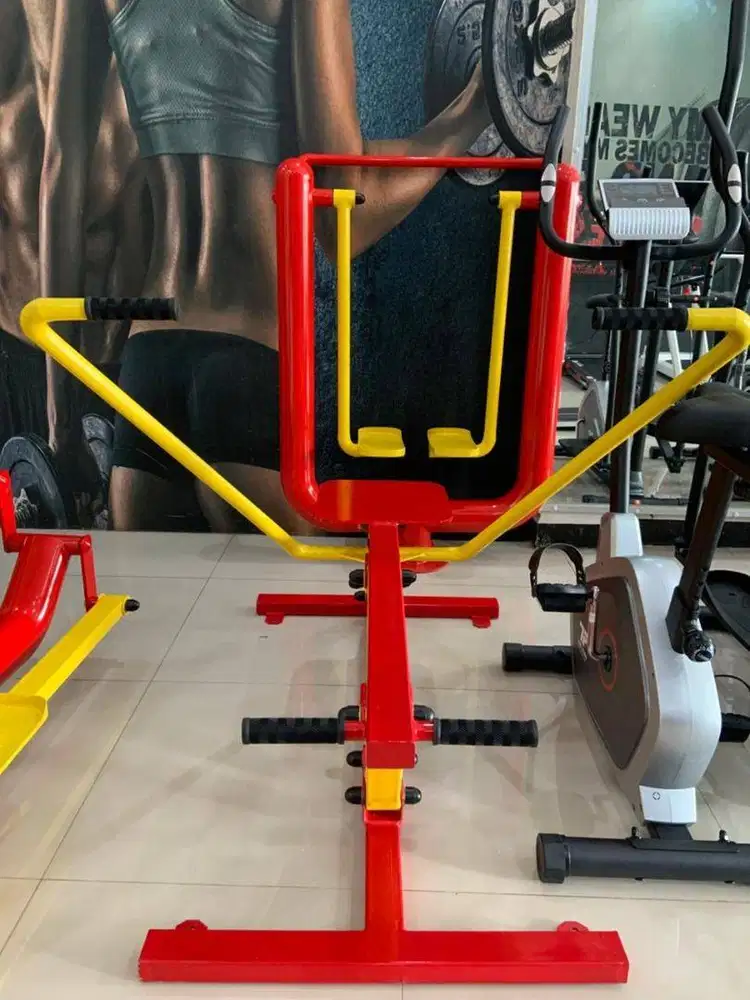 ROWING MACHINE ALAT FITNESS OUTDOR ALAT LATIHAN OTOT TUBUH BERGARANSI