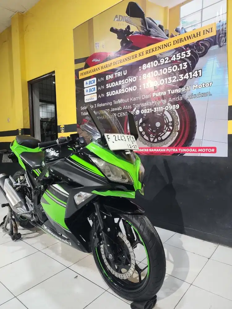 Ninja 250 fi jual cepat warna spesial
