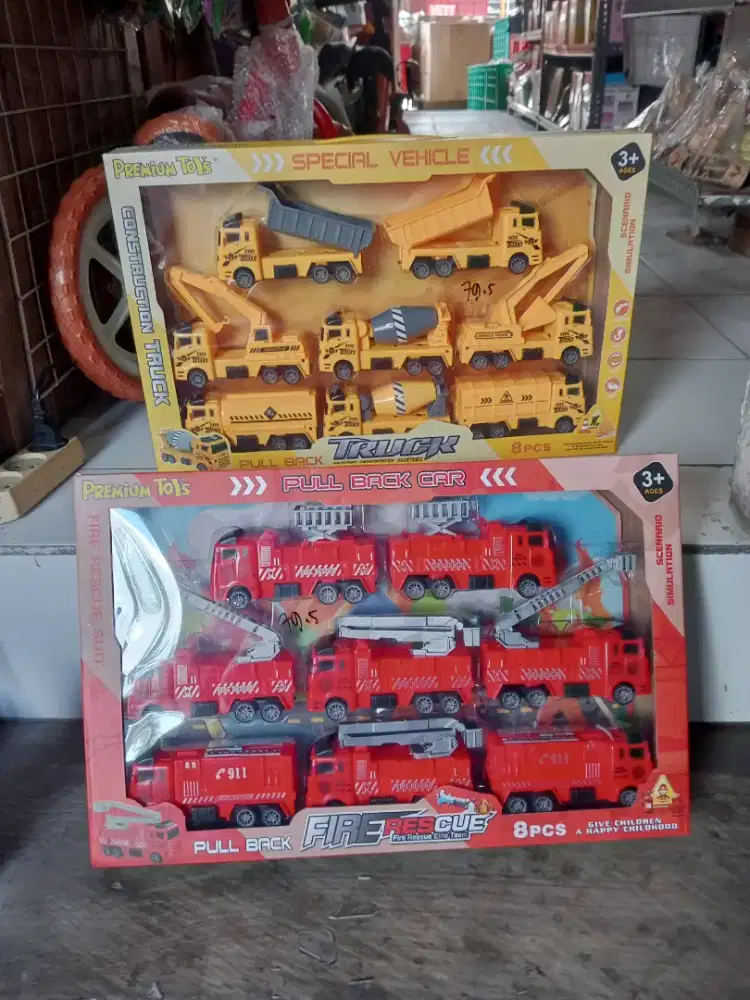 mainan anak truk isi 8 dus