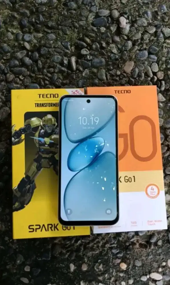 jual santai !!!
Tecno spark go 1 
4/64 GB

kondisi no minusss
muluss