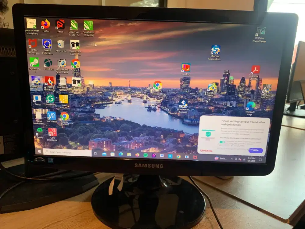 LED Monitor Samsung 19inch, Bekas No Minus