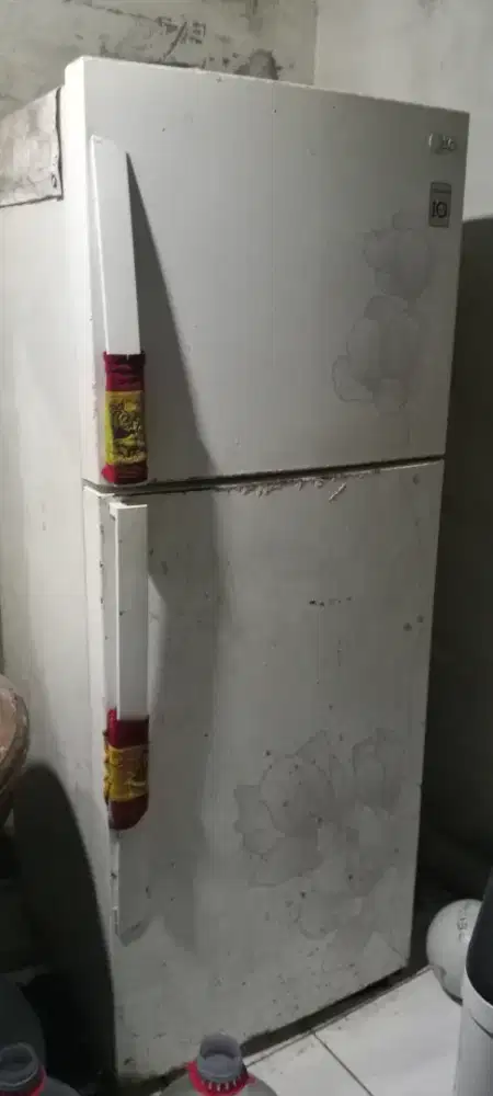 Kulkas 2 pintu merk LG
