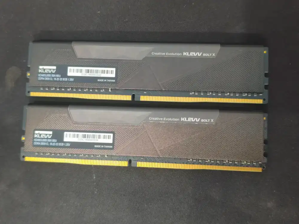 Ram KLEVV BOLT X 16gb DDR4 3600Mhz 2x8GB