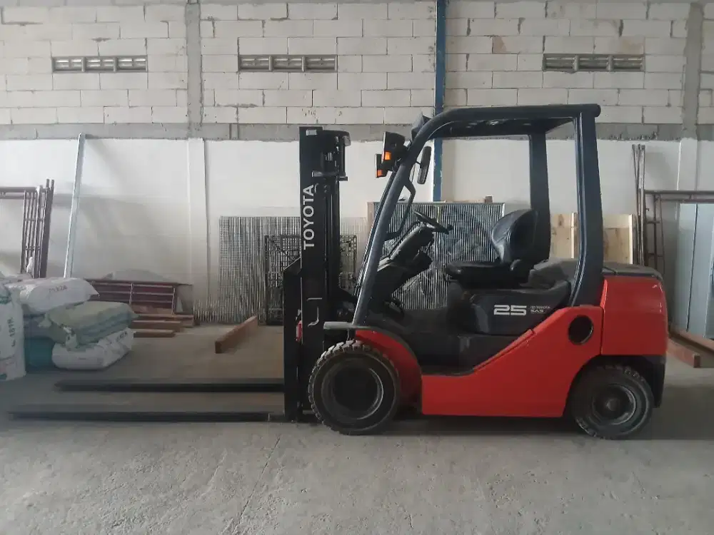 Jual Forklift Toyota 2.5 Ton