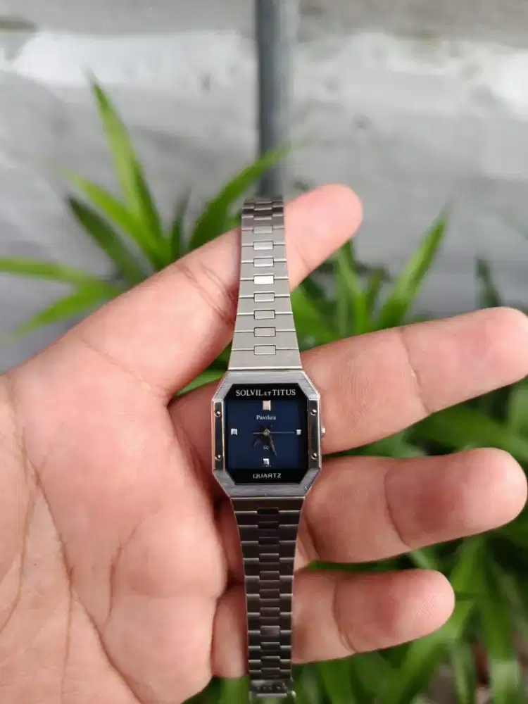 Jam tangan wanita merk solvel et Titus