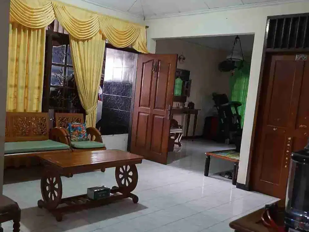 Dijual Rumah Strategis dalam lokasi premium di Arteri pondok Indah Jaksel