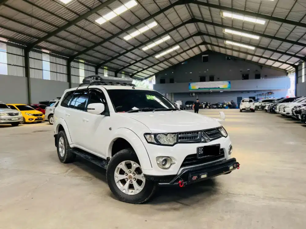 Mitsubishi Pajero Sport GLX 4X4 2013 / 2014 MT Manual, Sangat terawat