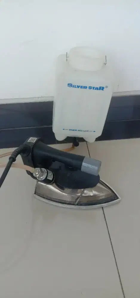 Setrika Uap Silver Star