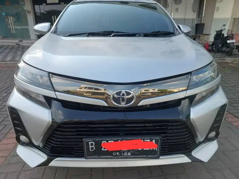 VELOZ 1.5 MATIC KM RENDAH UNIT BAGUS