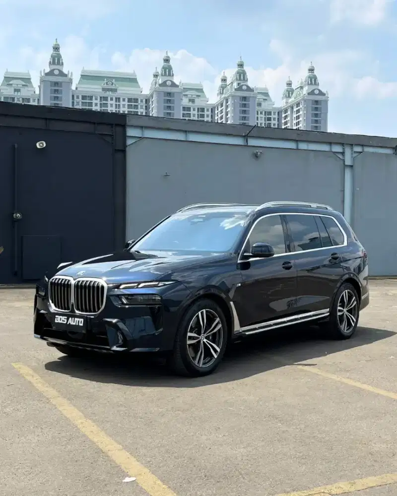 BMW X7 xdrive 2023