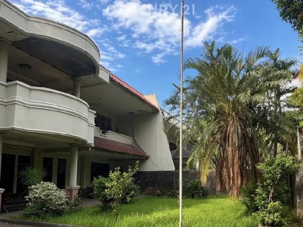 RUMAH ELIT SIAP HUNI DI SIMPRUG GROGOL KEBAYORAN  JAKARTA SELATAN