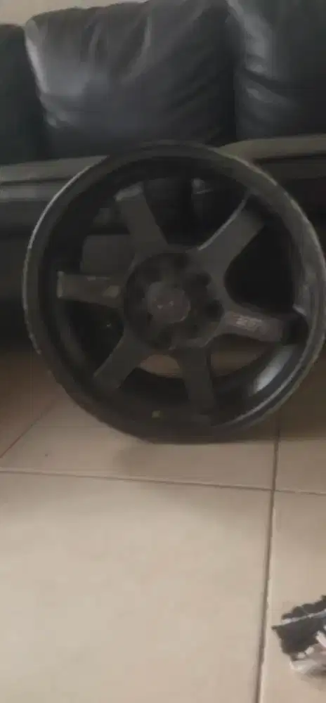 Ban dan ban plus peleq