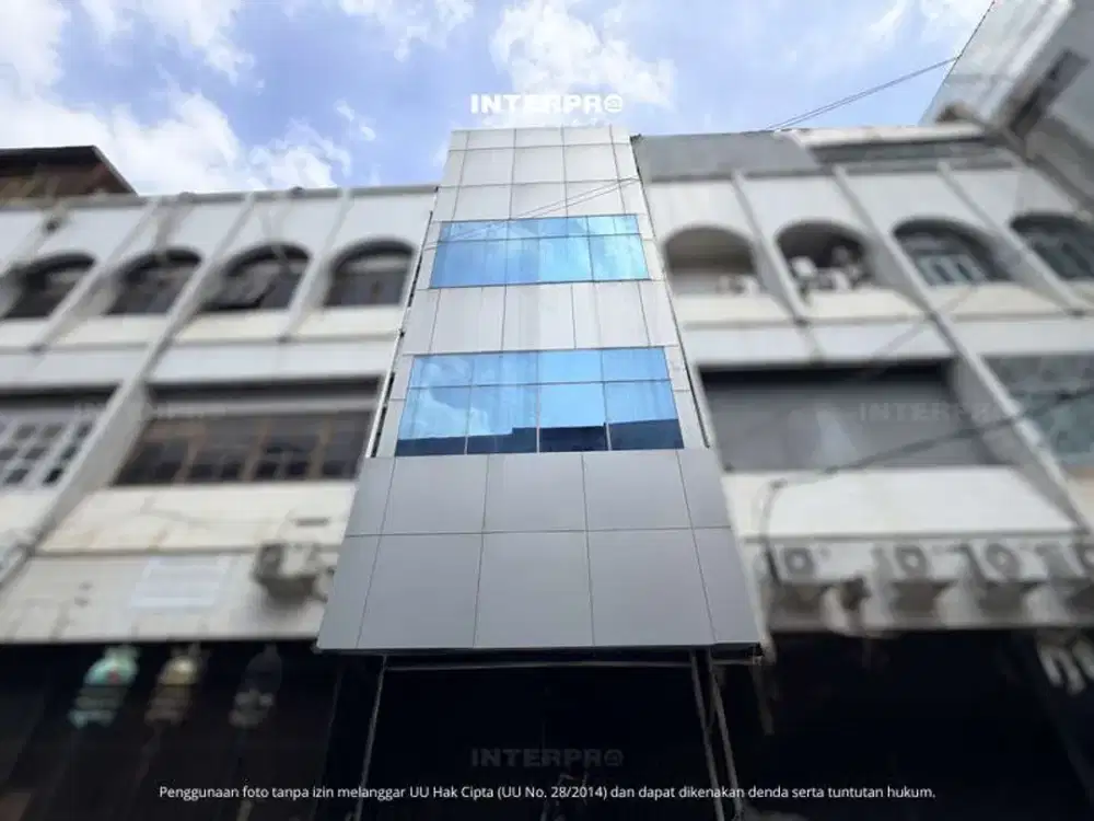 Ruko Gandeng 4 Lantai Dijual Pangeran Jayakarta Mangga Dua Selatan - Luas 141m2