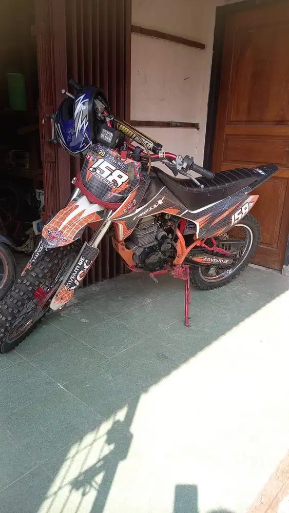 DIJUAL MOTOR VIAR SECEPATNYA