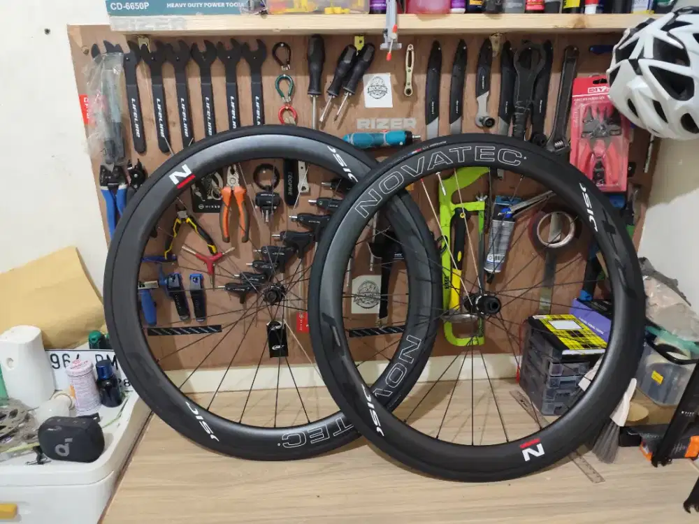 WHEELSET CARBON DISC BRAKE NOVATEC R4