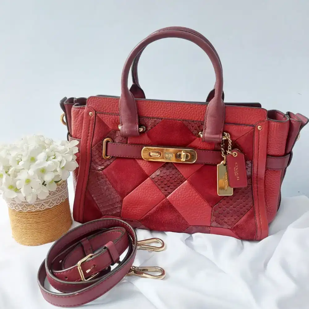 Preloved bag coach swagger croco maroon merah AUTHENTIC tas slingbag