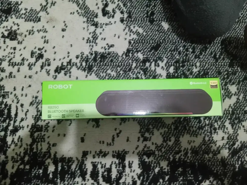 Robot Bluetooth Speaker