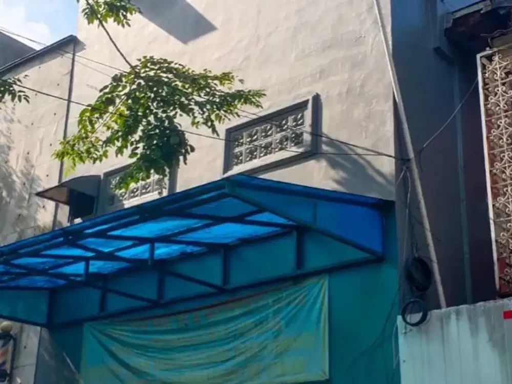 DIJUAL RUKO GUDANG SIAP USAHA 3 LANTAI ADA LIFT BARANG DI DUTAMAS JELAMBAR