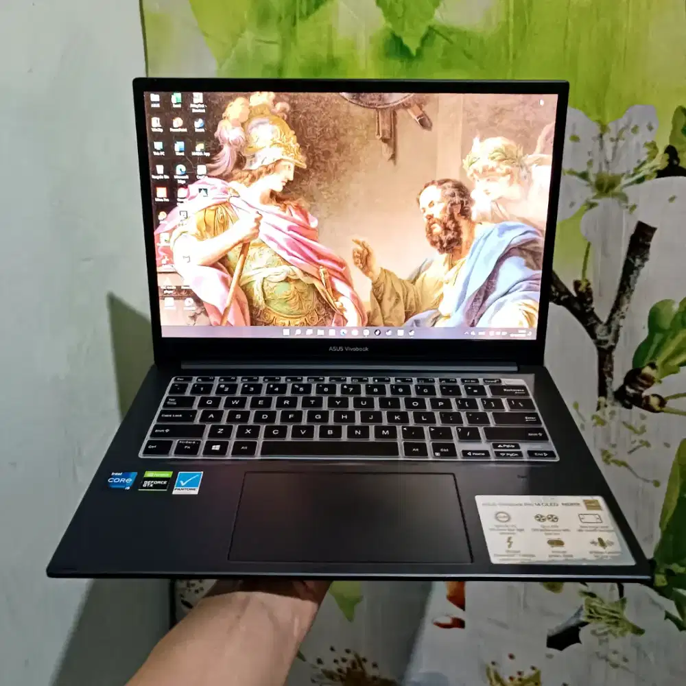 ASUS Vivobook Pro 14 OLED 2.8K 90Hz | GTX1650 | Core i5