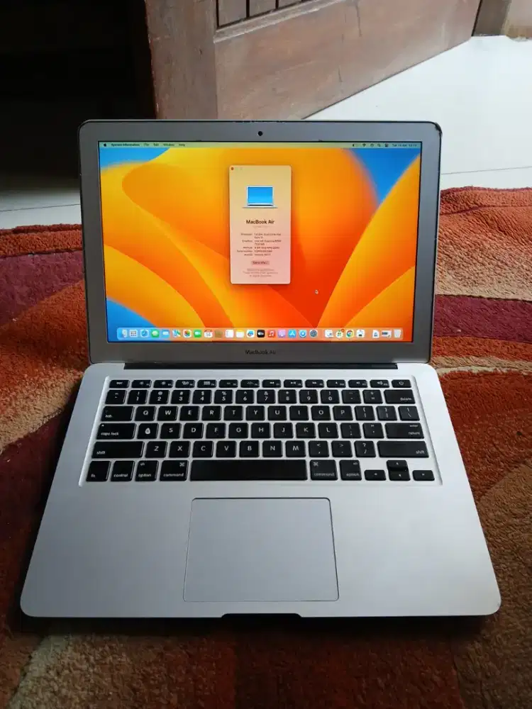 Macbook Air 13-inch.2017  8\128gb