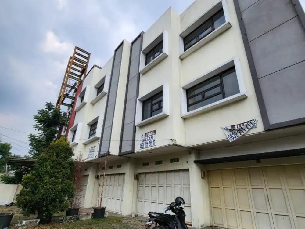 Y. DIJUAL RUKO 3 LANTAI DI JALAN RAJAWALI BANDUNG