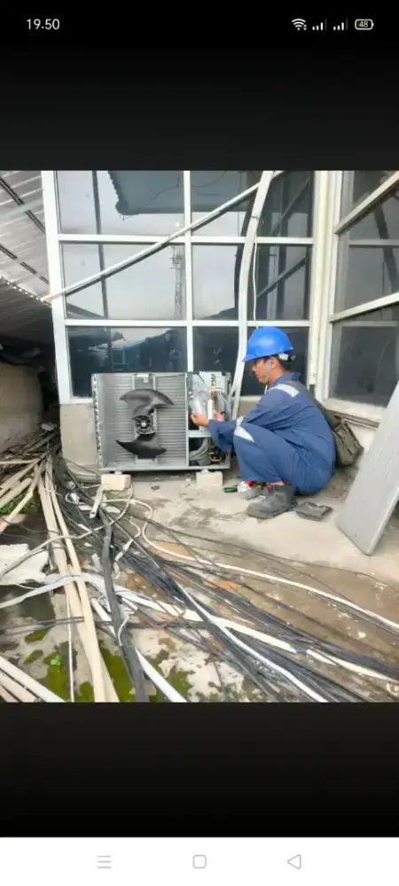 Servis AC kulkas mesin cuci kompa air dll bergaransi