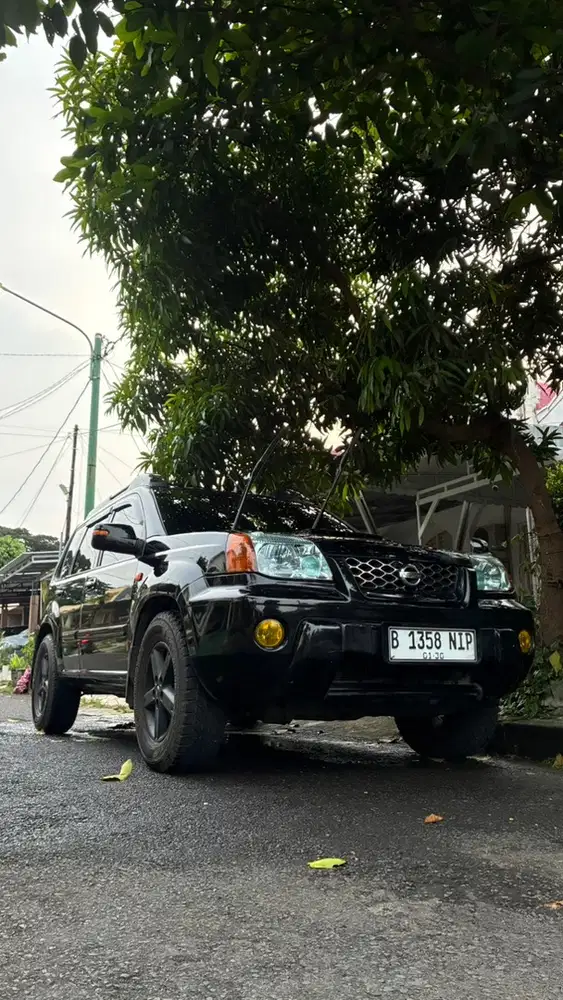 Nissan X-Trail 2012 Bensin